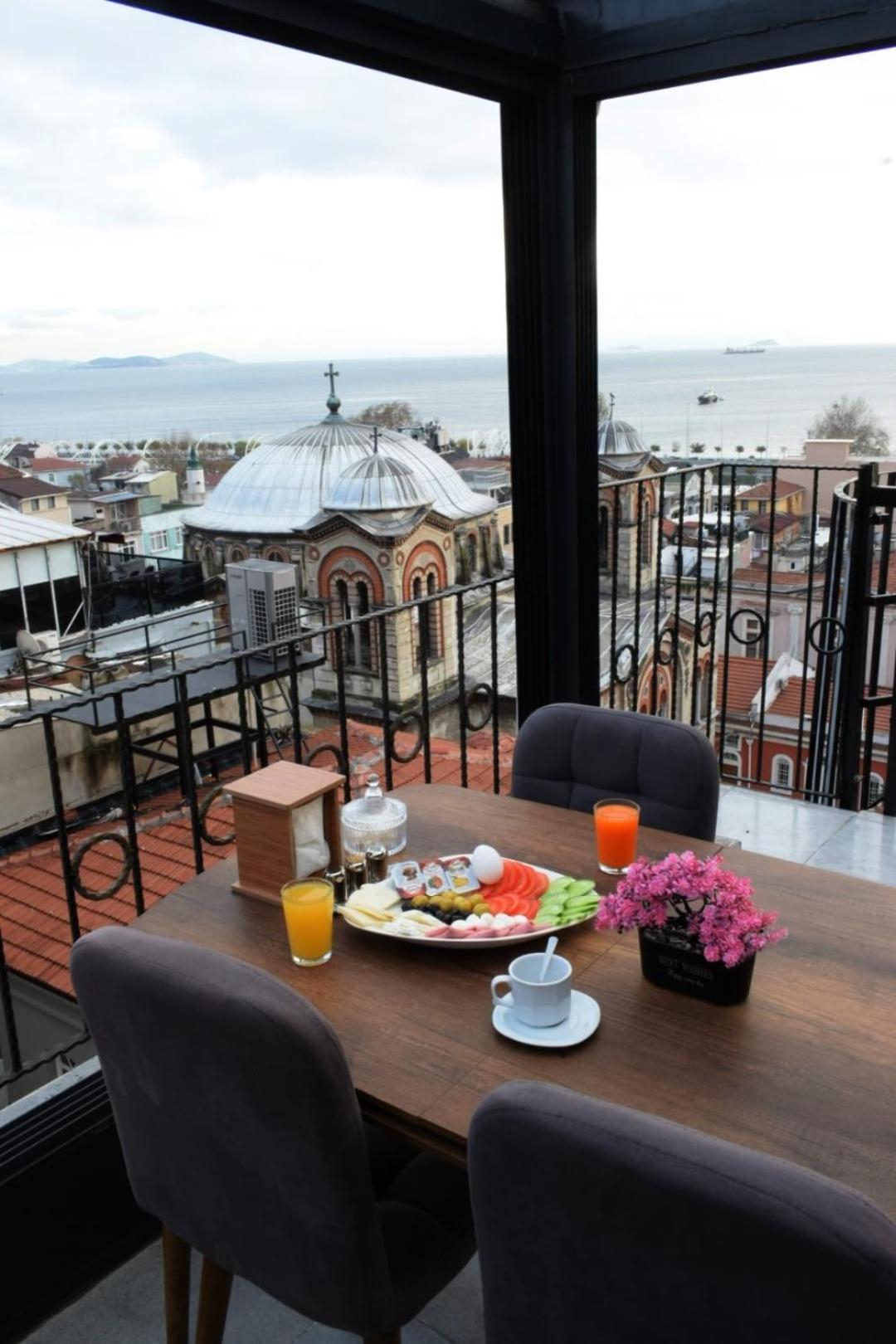 Laluna Hotel Near Grand Bazaar City Center Истанбул Екстериор снимка